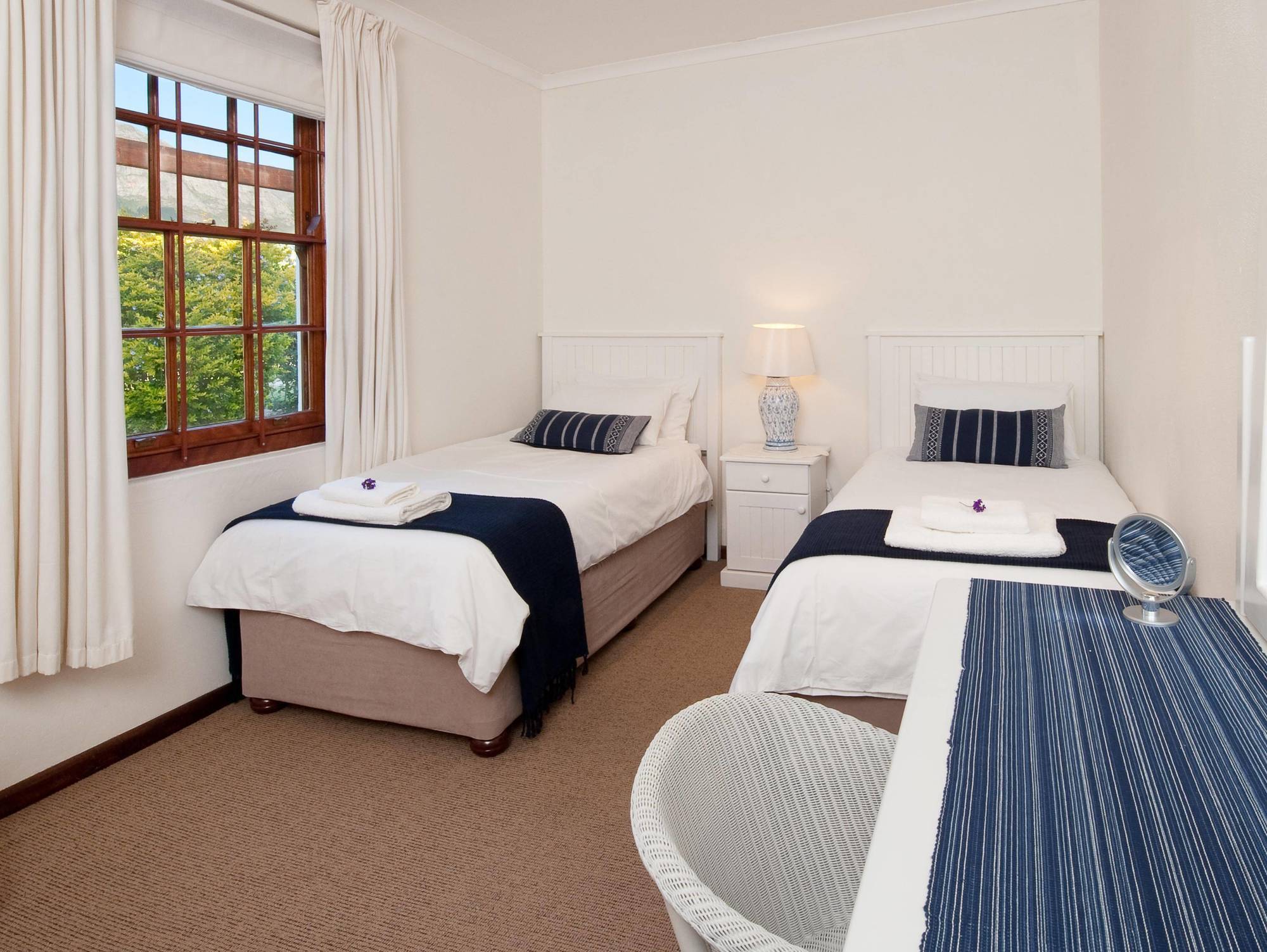 La Galiniere Guest Cottages 프란쉬후크 외부 사진